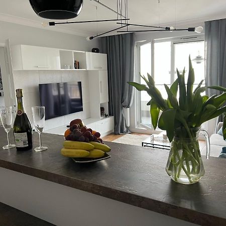 Апартаменти Celebryta - Apartament Устроне-Морське Екстер'єр фото