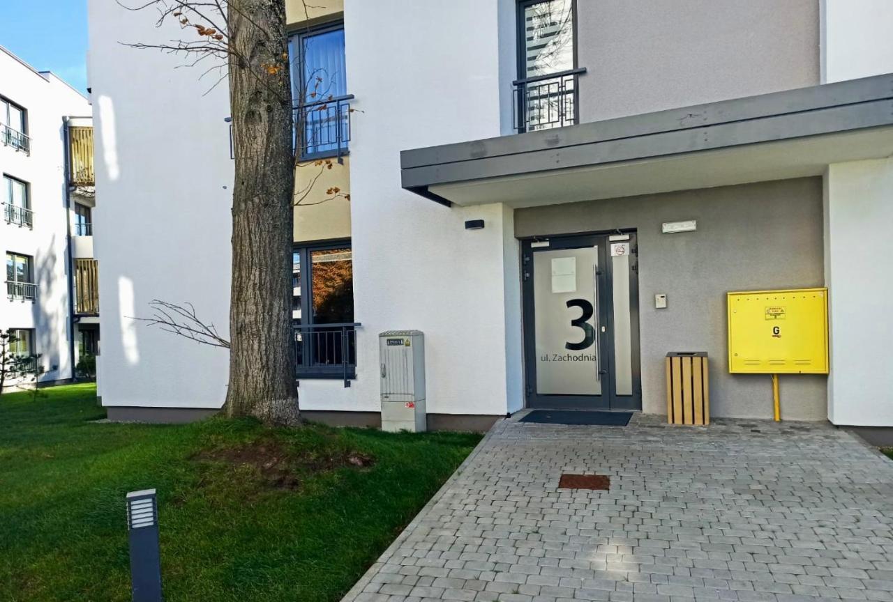 Апартаменти Celebryta - Apartament Устроне-Морське Екстер'єр фото