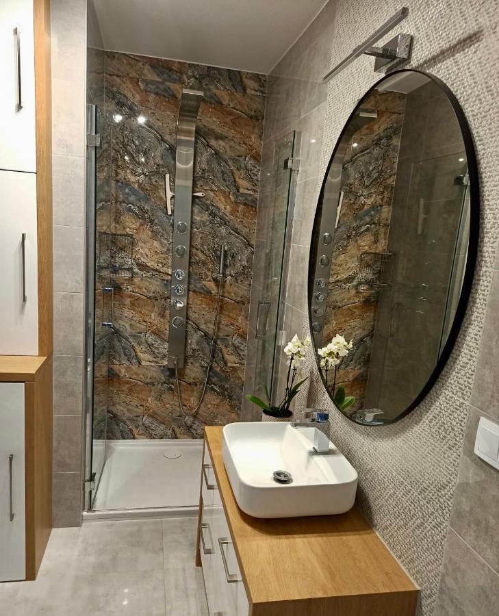 Апартаменти Celebryta - Apartament Устроне-Морське Екстер'єр фото