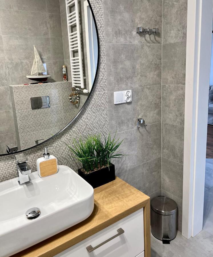 Апартаменти Celebryta - Apartament Устроне-Морське Екстер'єр фото